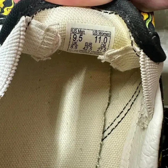 Vans Beauty Skull & Flowers Classic Slip-On Canvas Sneakers Unisex - Picture 12 of 14